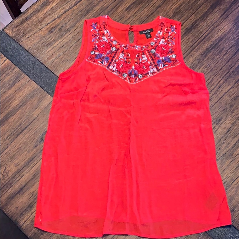 Red Sleeveless top